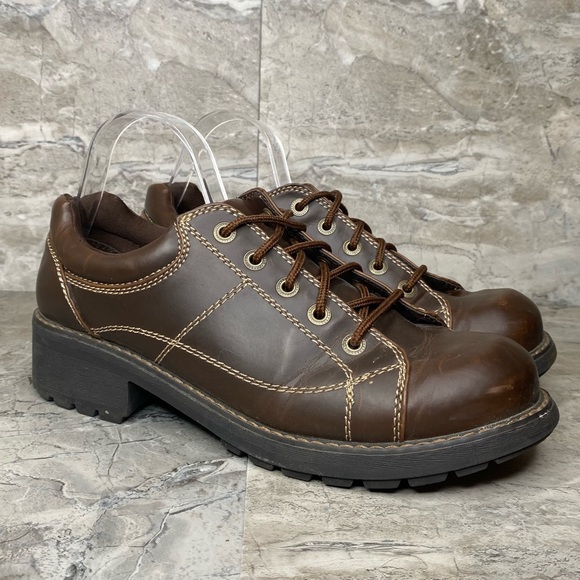 Airwalk Shoes - Vintage 90s 1990s y2k 2000a Brown faux leather Platform Shoes 
Size 11